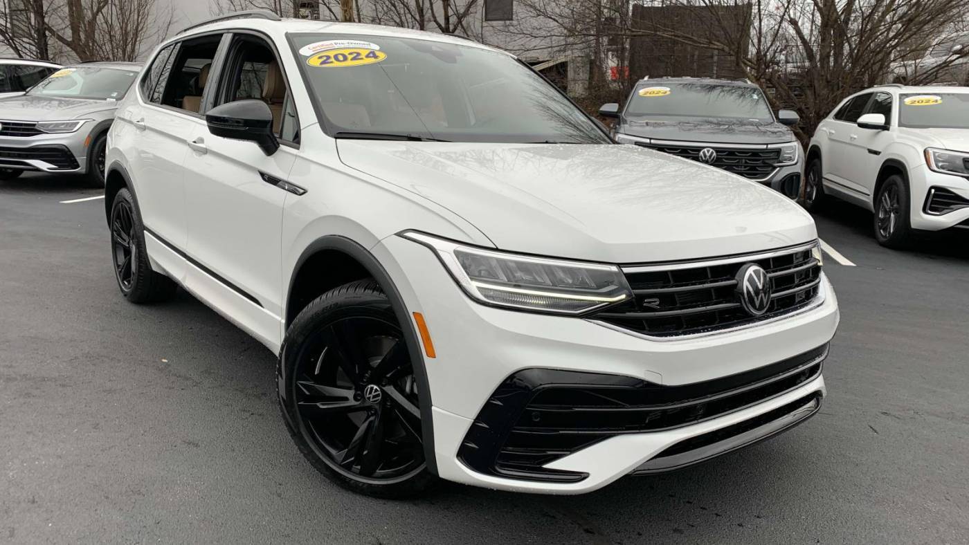 2024 Volkswagen Tiguan SE R-Line Black — SUV — 9,416 mi — Greenville, SC