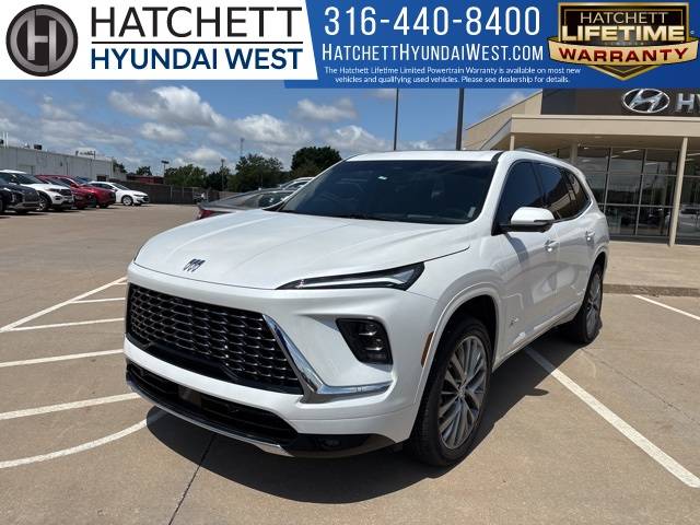 2025 Buick Enclave Avenir — SUV — 8,716 mi — Wichita, KS