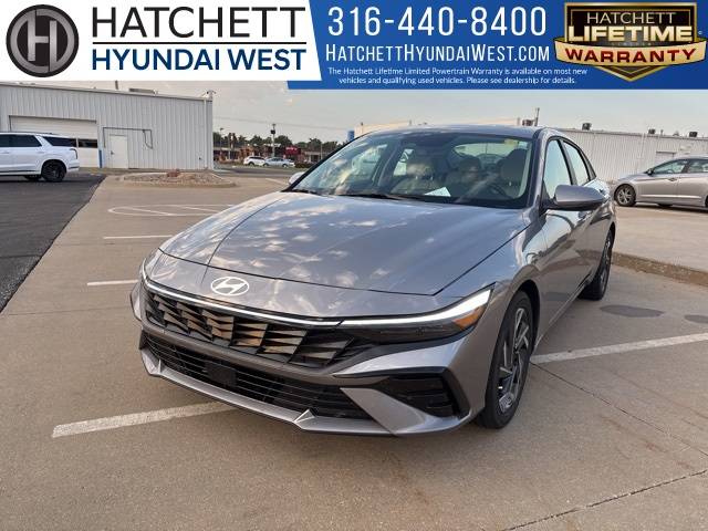 2025 Hyundai Elantra Limited — Sedan — 6,503 mi — Wichita, KS