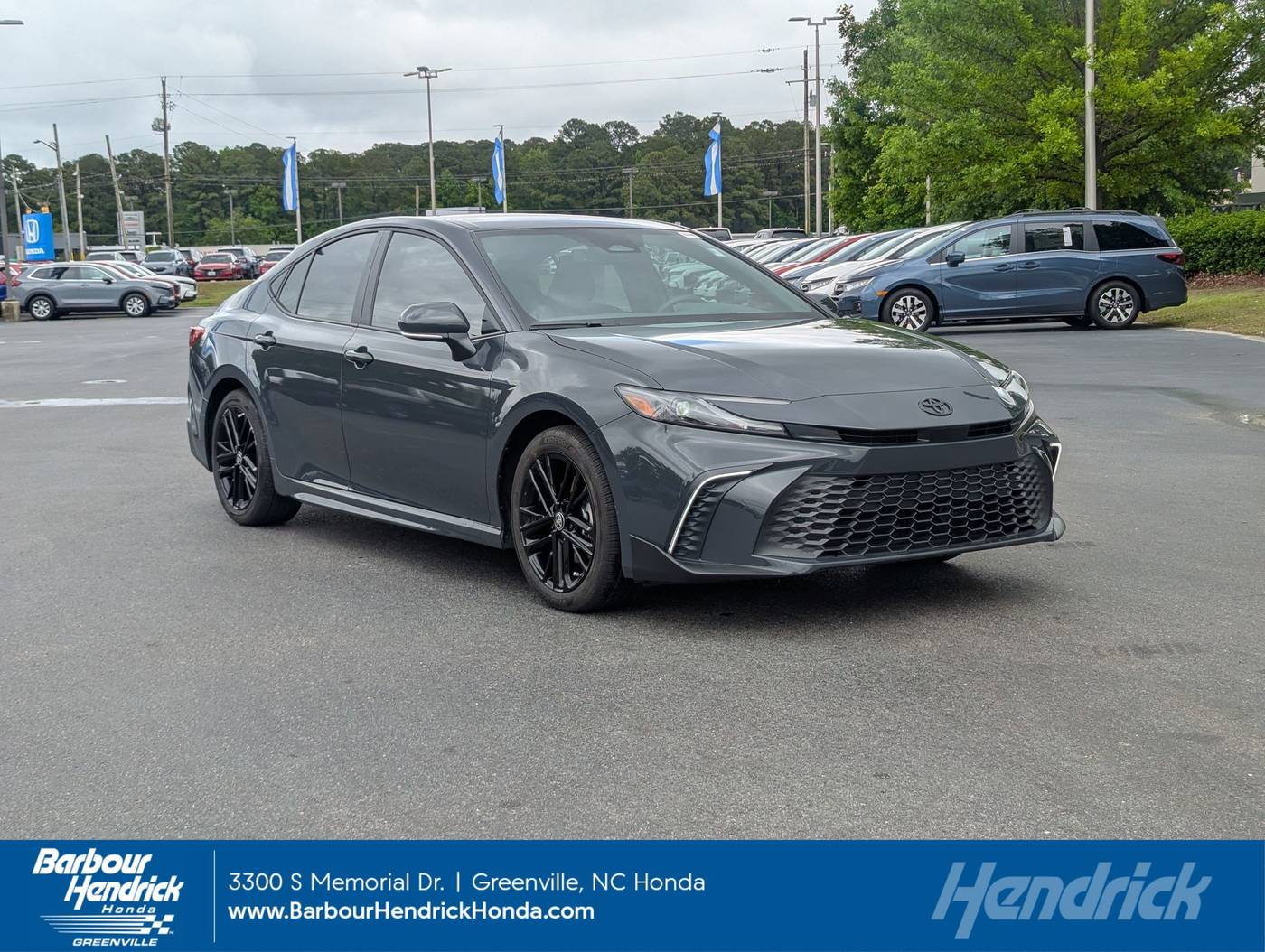 2025 Toyota Camry SE — Sedan — 7,772 mi — Greenville, NC