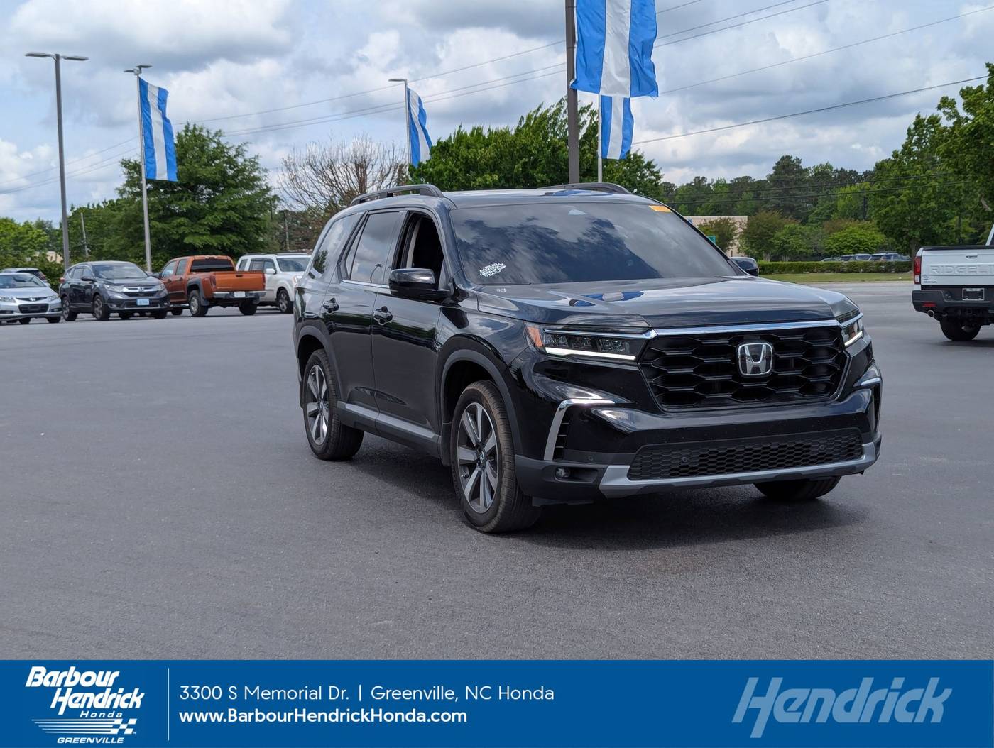 2025 Honda Pilot Touring — SUV — 4,020 mi — Greenville, NC