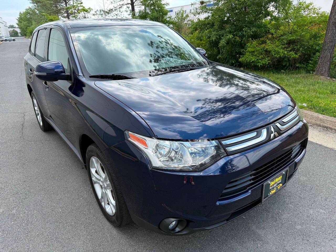 2014 Mitsubishi Outlander SE — SUV — 86,632 mi — Chantilly, VA