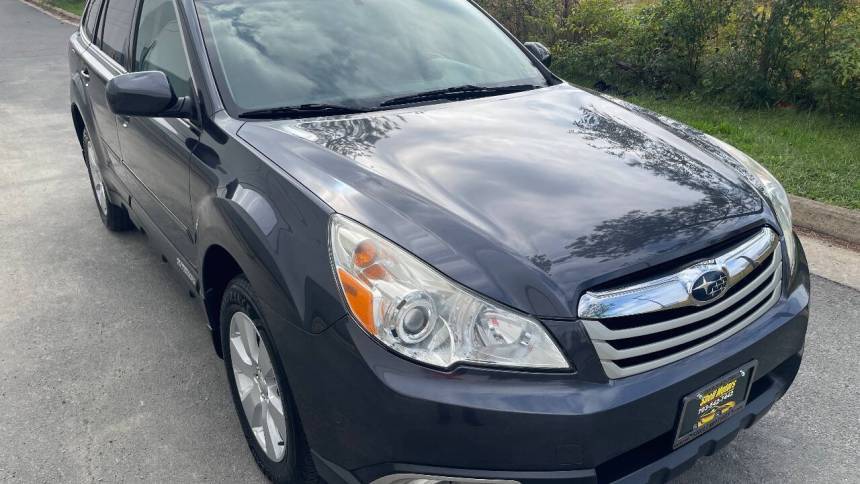 2011 Subaru Outback 2.5i Premium — SUV — 85,773 mi — Chantilly, VA