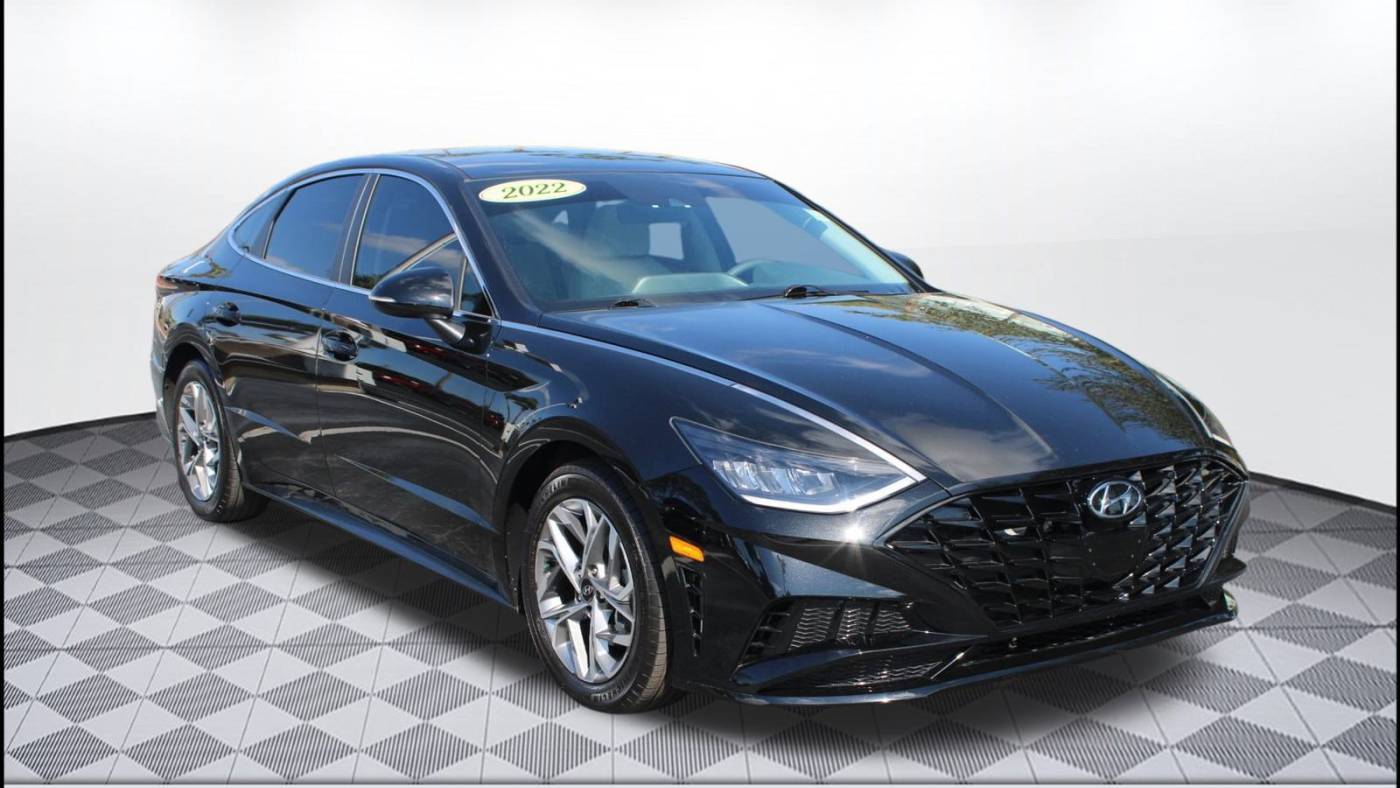 2022 Hyundai Sonata SEL — Sedan — 31,523 mi — Fort Myers, FL