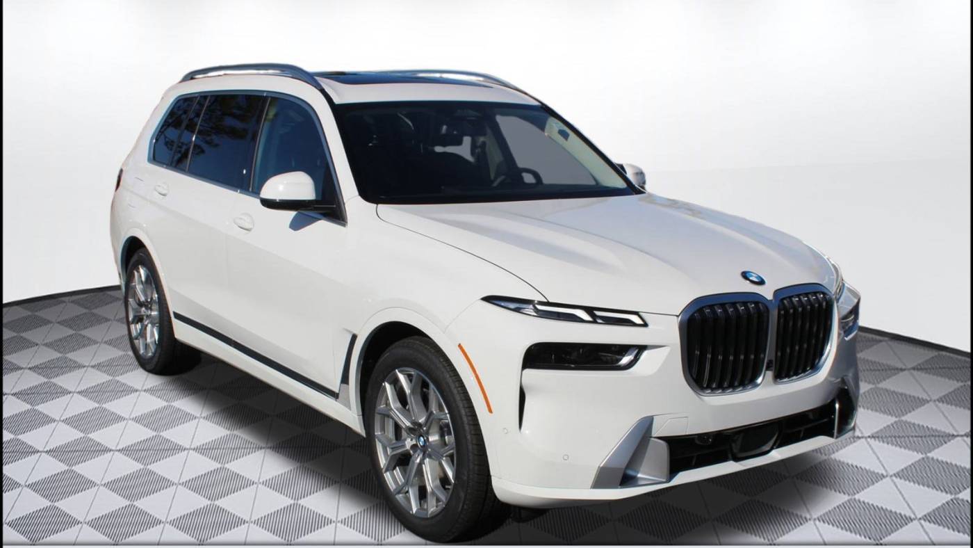 2025 BMW X7 40i — SUV — 11 mi — Fort Myers, FL