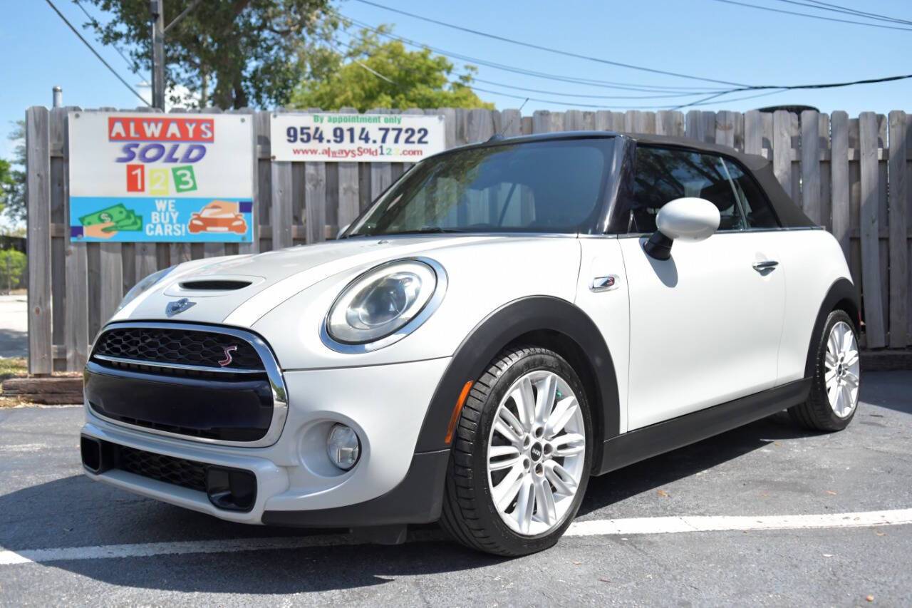 2017 MINI Convertible Cooper S — Convertible — 94,680 mi — FORT LAUDERDALE, FL