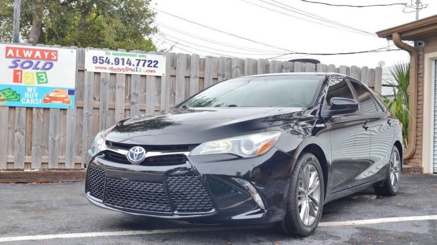 2015 Toyota Camry Hybrid SE — Sedan — 148,522 mi — Fort Lauderdale, FL