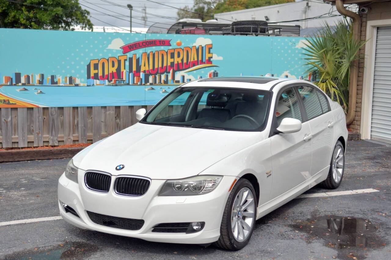 2011 BMW 3 Series 328i