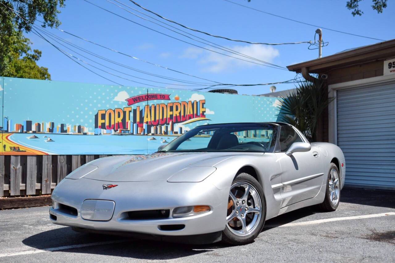 2002 Chevrolet Corvette Base