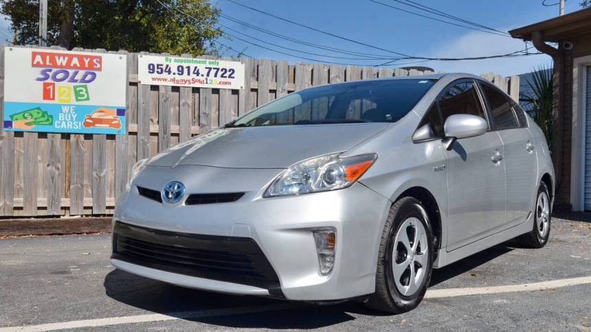 2015 Toyota Prius Three — Hatchback — 35,106 mi — Fort Lauderdale, FL