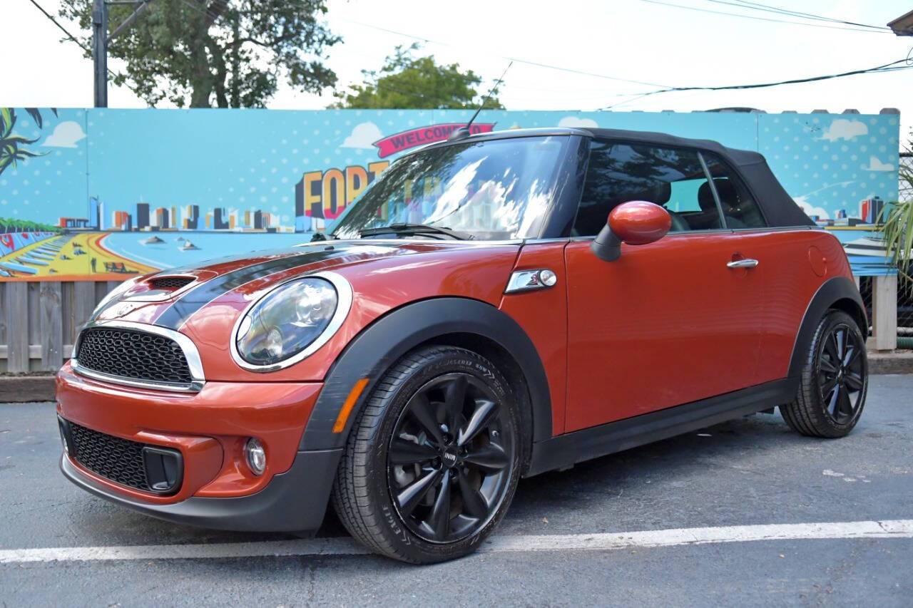 2015 MINI Convertible Cooper S — Convertible — 30,066 mi — FORT LAUDERDALE, FL