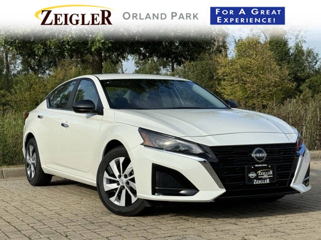 2025 Nissan Altima S — Sedan — 6,167 mi — Orland Park, IL