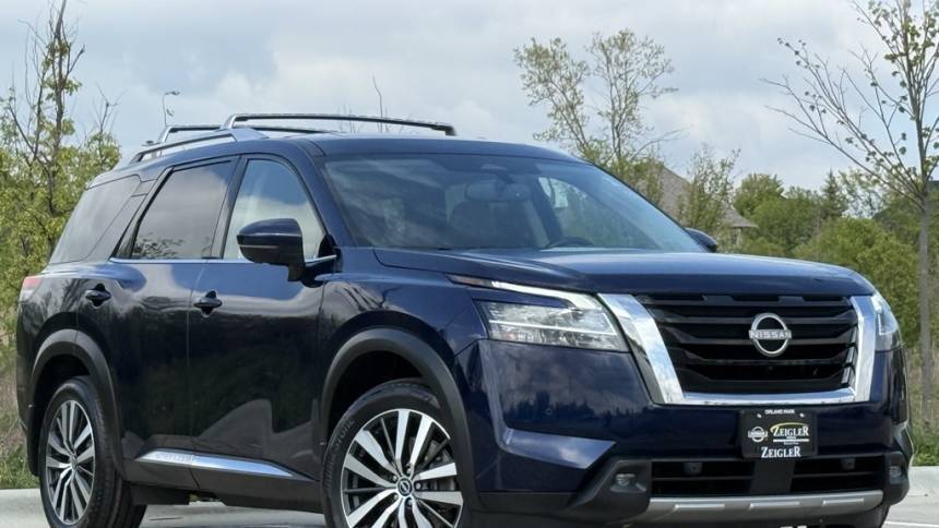 2022 Nissan Pathfinder Platinum