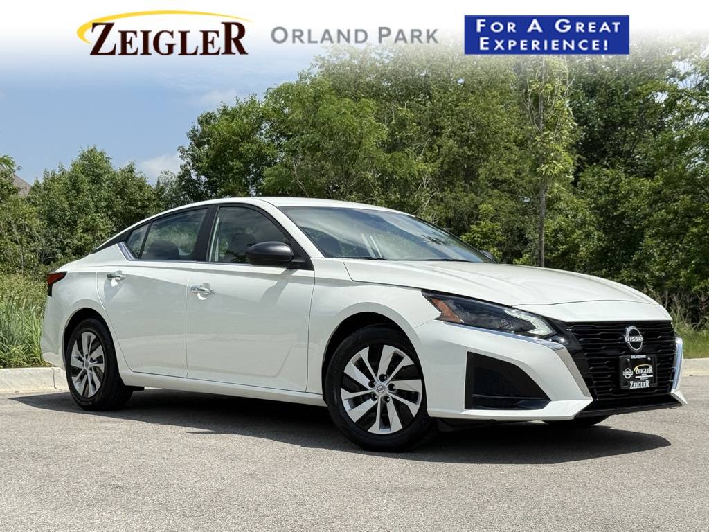2025 Nissan Altima S — Sedan — 203 mi — Orland Park, IL