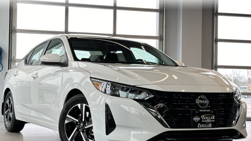 2025 Nissan Sentra SV — Sedan — 5,654 mi — Orland Park, IL