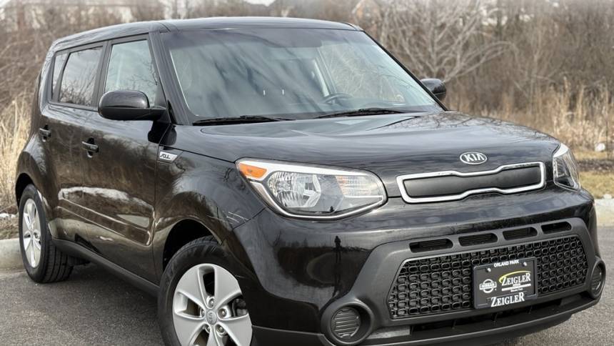 2016 Kia Soul Base — Hatchback — 33,861 mi — Orland Park, IL