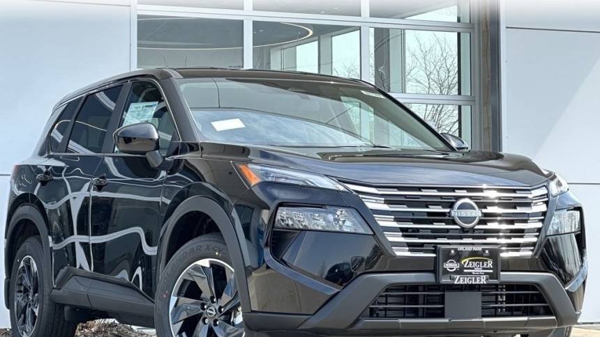 2024 Nissan Rogue SV — SUV — 3,432 mi — Orland Park, IL