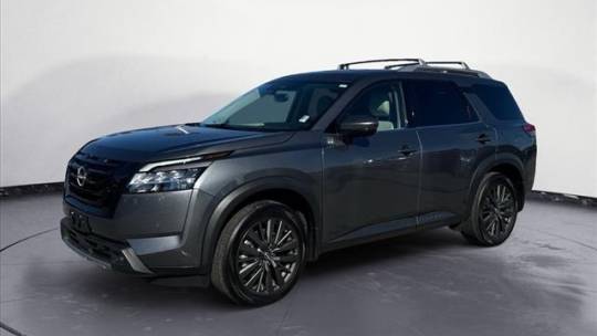 2022 Nissan Pathfinder SL — SUV — 18,362 mi — Knoxville, TN