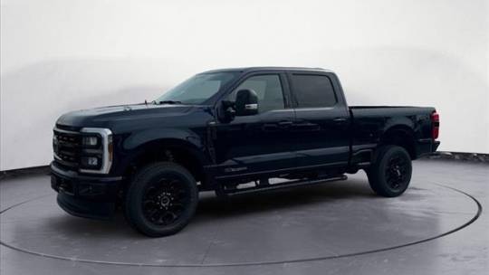 2024 Ford Super Duty F-350 LARIAT — Pickup Truck — 8,264 mi — Knoxville, TN