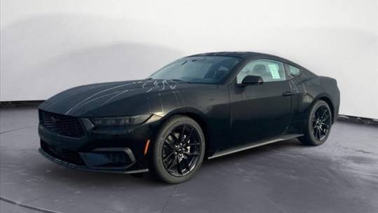 2025 Ford Mustang EcoBoost — Coupe — 4,973 mi — Knoxville, TN