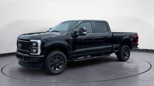 2024 Ford Super Duty F-250 XL — Pickup Truck — 5,565 mi — Knoxville, TN