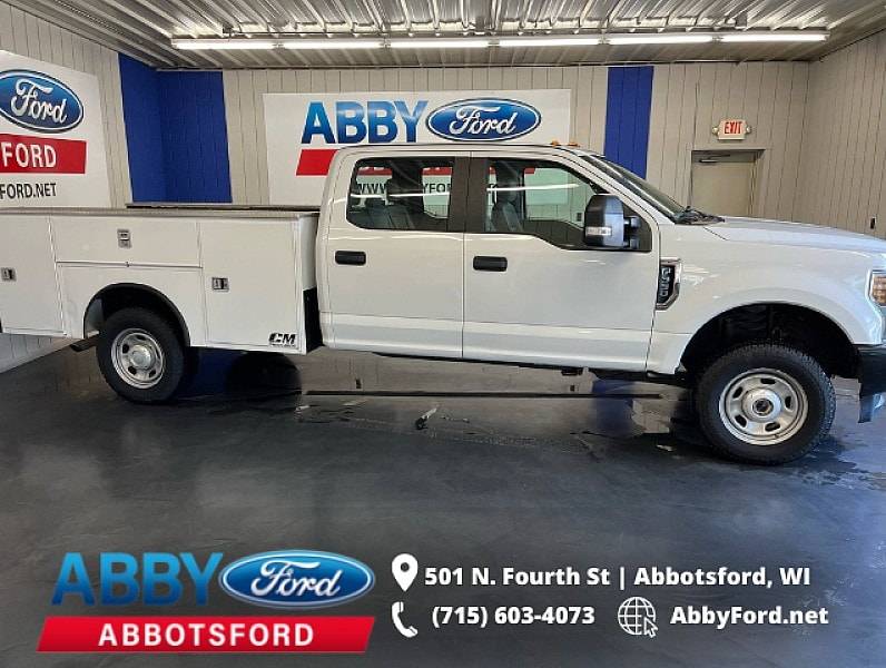 2019 Ford Super Duty F-350 Chassis Cab XL — Chassis Cab Truck — 90,219 mi — Abbotsford, WI