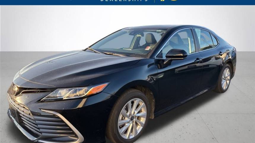 2024 Toyota Camry LE — Sedan — 23,910 mi — Vancouver, WA
