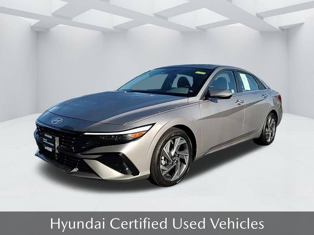 2025 Hyundai Elantra SEL Convenience — Sedan — 4,139 mi — Elmhurst, IL