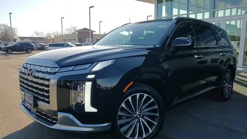 2025 Hyundai Palisade Calligraphy — SUV — 2,741 mi — Elmhurst, IL