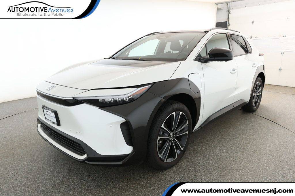 2024 Toyota bZ4X Limited — SUV — 4,371 mi — Wall Township, NJ