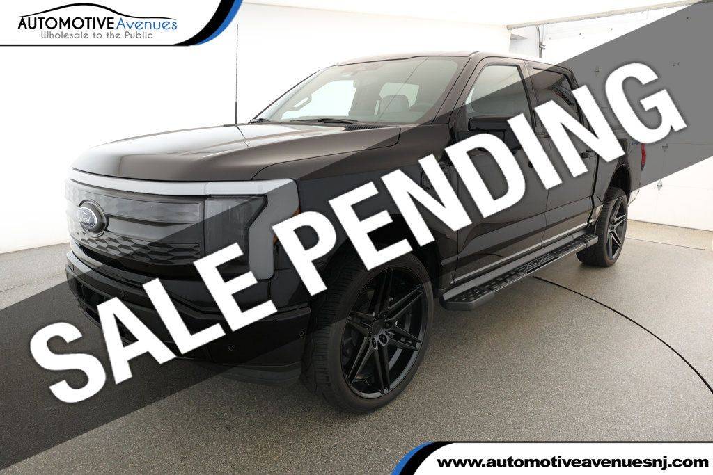 2023 Ford F-150 Lightning Platinum — Pickup Truck — 21,620 mi — Wall Township, NJ