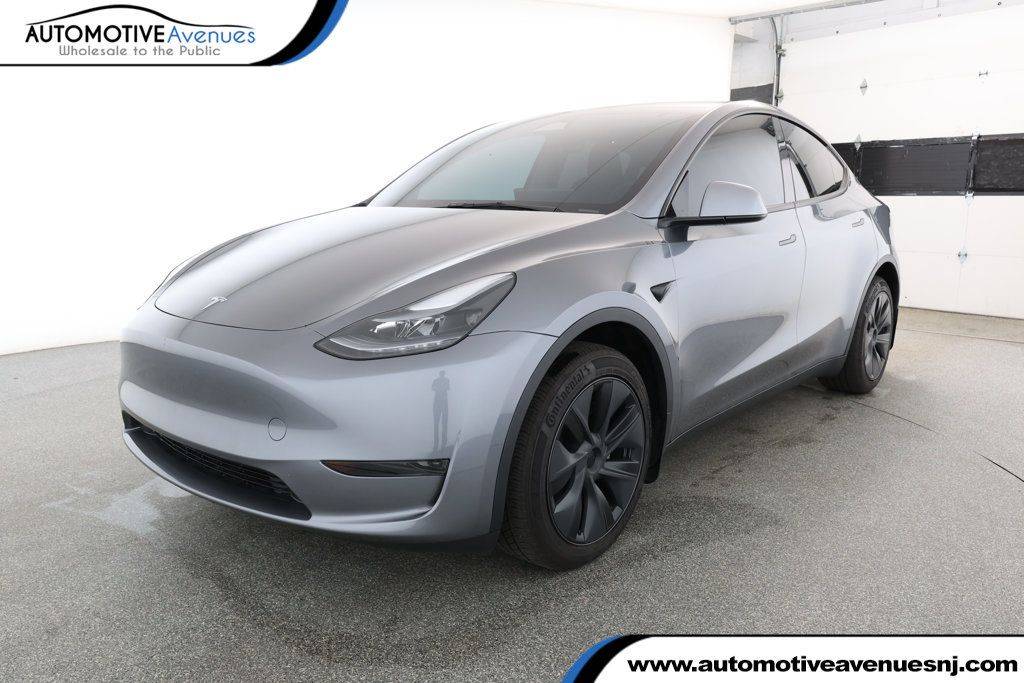 2024 Tesla Model Y Long Range — SUV — 4,292 mi — Wall Township, NJ