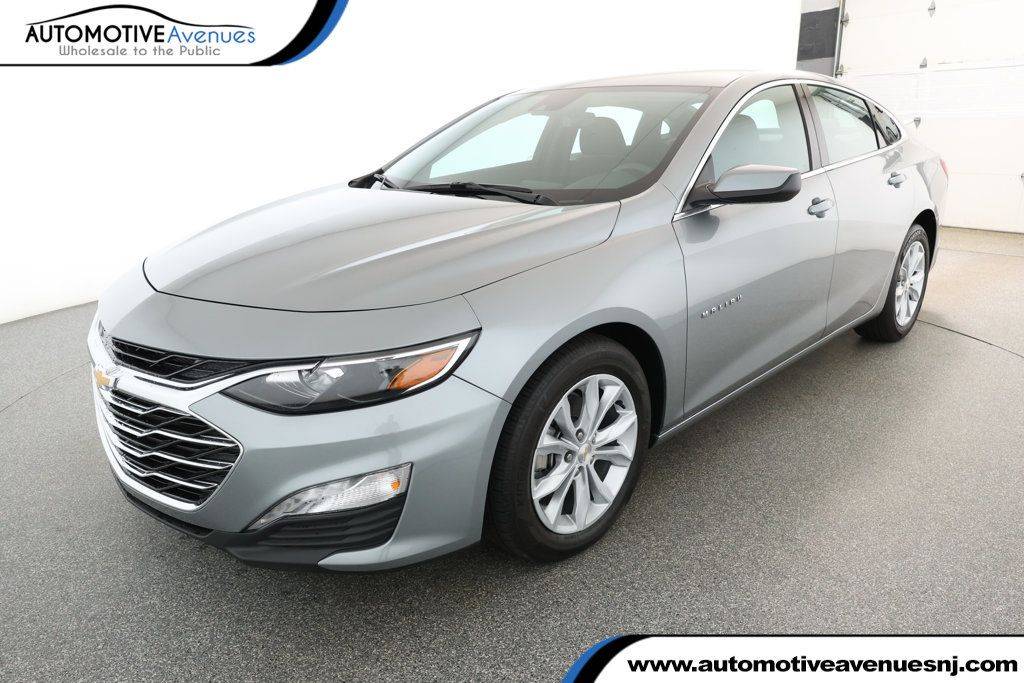 2025 Chevrolet Malibu LT — Sedan — 13 mi — Wall Township, NJ