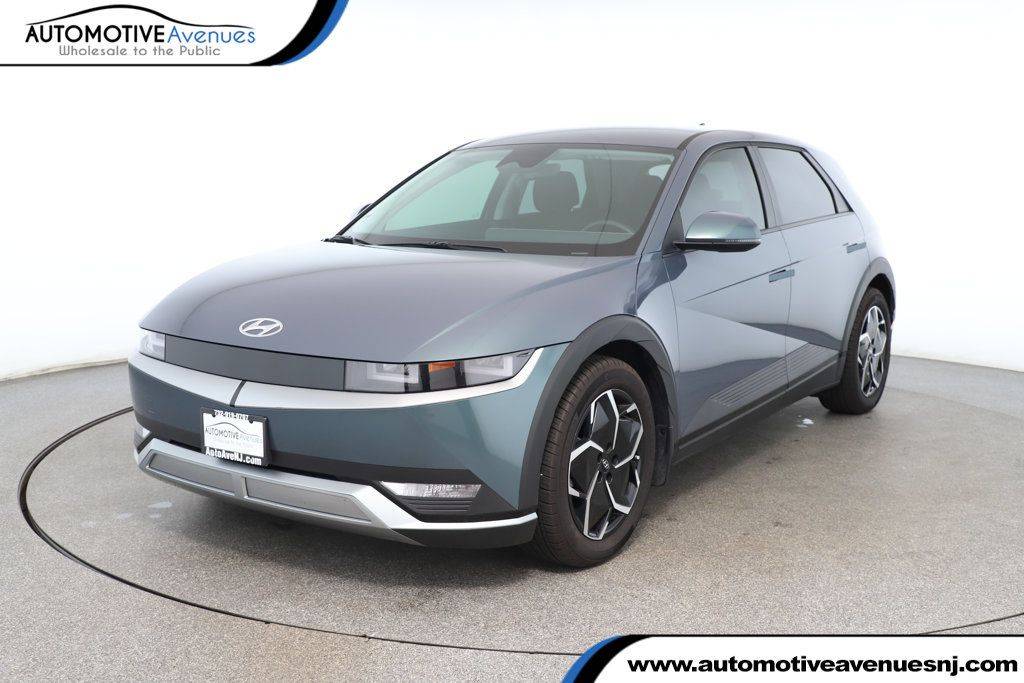 2023 Hyundai IONIQ 5 SE — SUV — 4,493 mi — Wall Township, NJ
