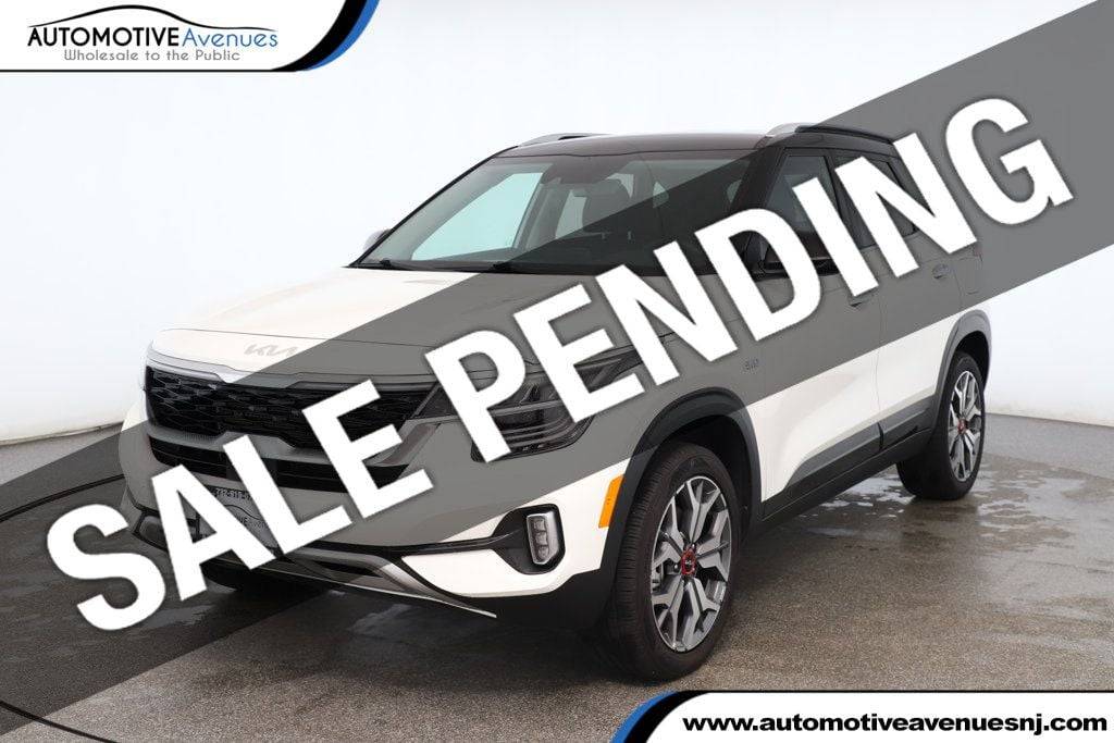 2023 Kia Seltos SX — SUV — 819 mi — Wall Township, NJ