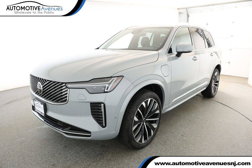 2025 Volvo XC90 Plug-In Hybrid Plus — SUV — 725 mi — Wall Township, NJ