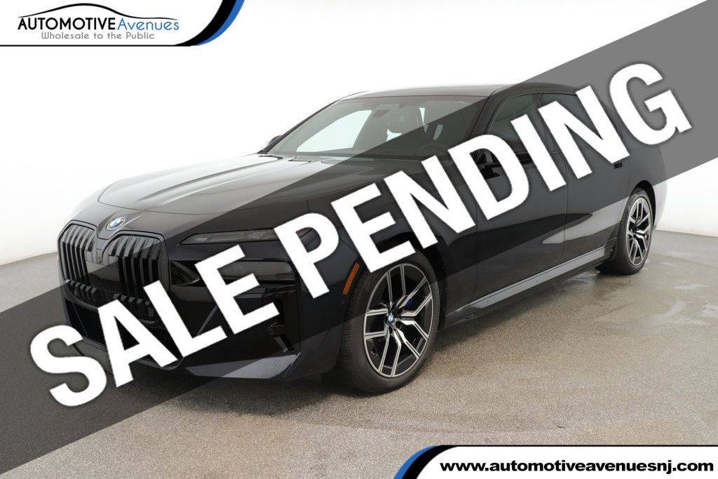 2024 BMW i7 xDrive60 — Sedan — 9,599 mi — Wall Township, NJ