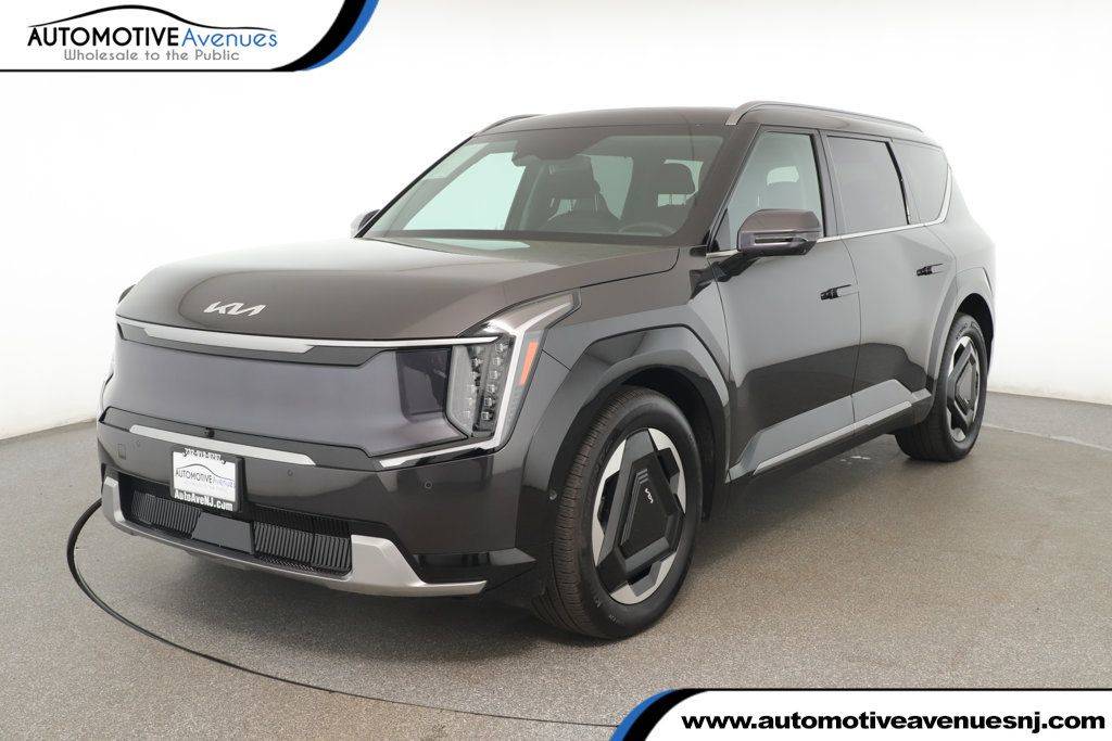 2024 Kia EV9 Land — SUV — 7,648 mi — Wall Township, NJ