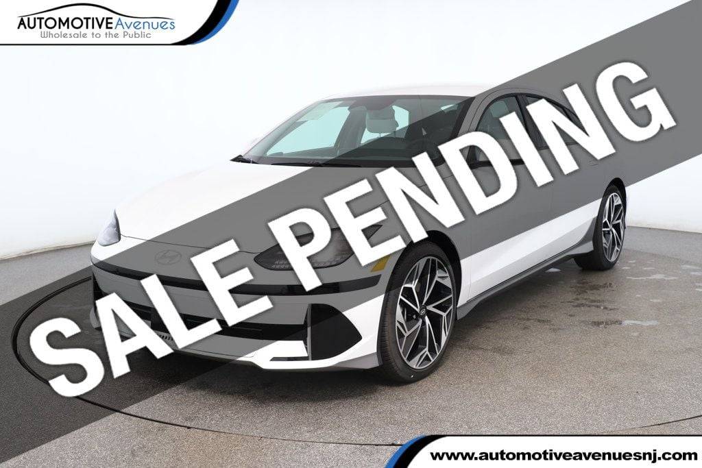 2025 Hyundai IONIQ 6 SEL — Sedan — 39 mi — Wall Township, NJ