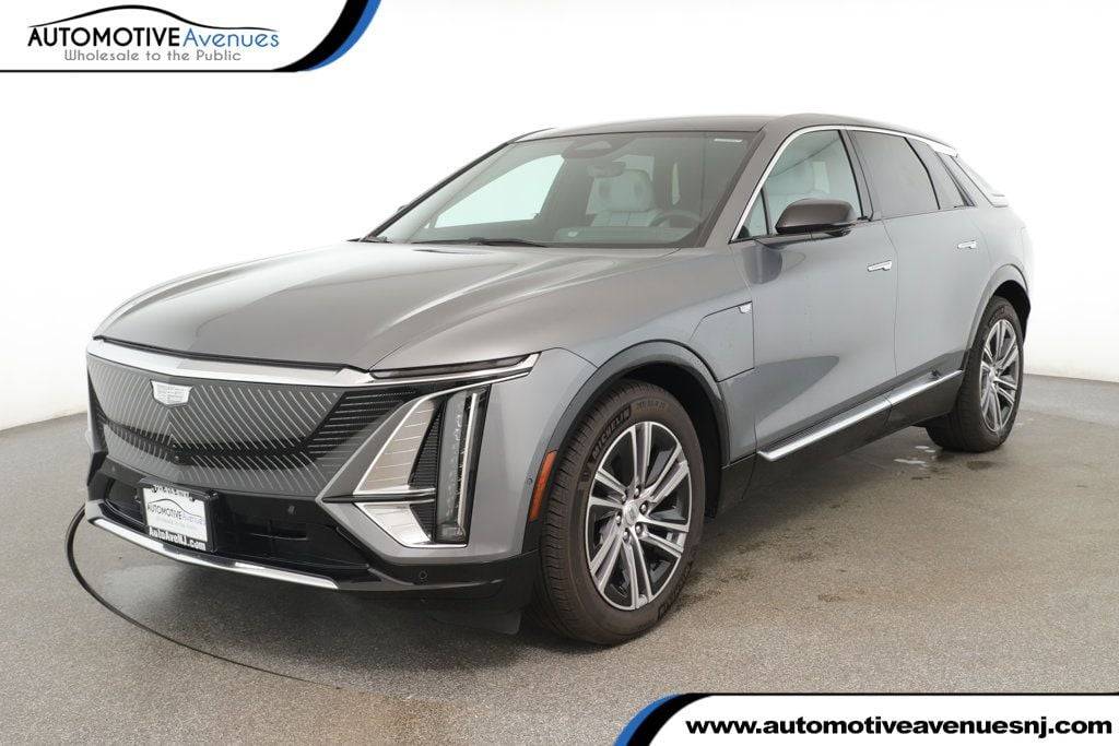 2023 Cadillac LYRIQ Luxury — SUV — 282 mi — Wall Township, NJ