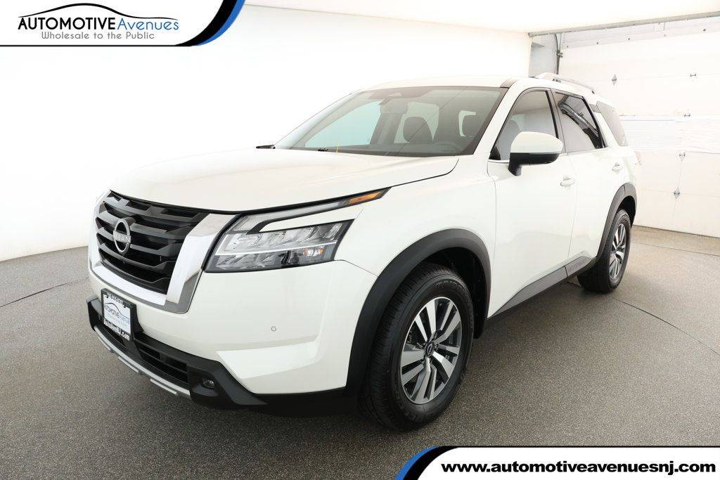 2023 Nissan Pathfinder SL — SUV — 52,646 mi — Wall Township, NJ