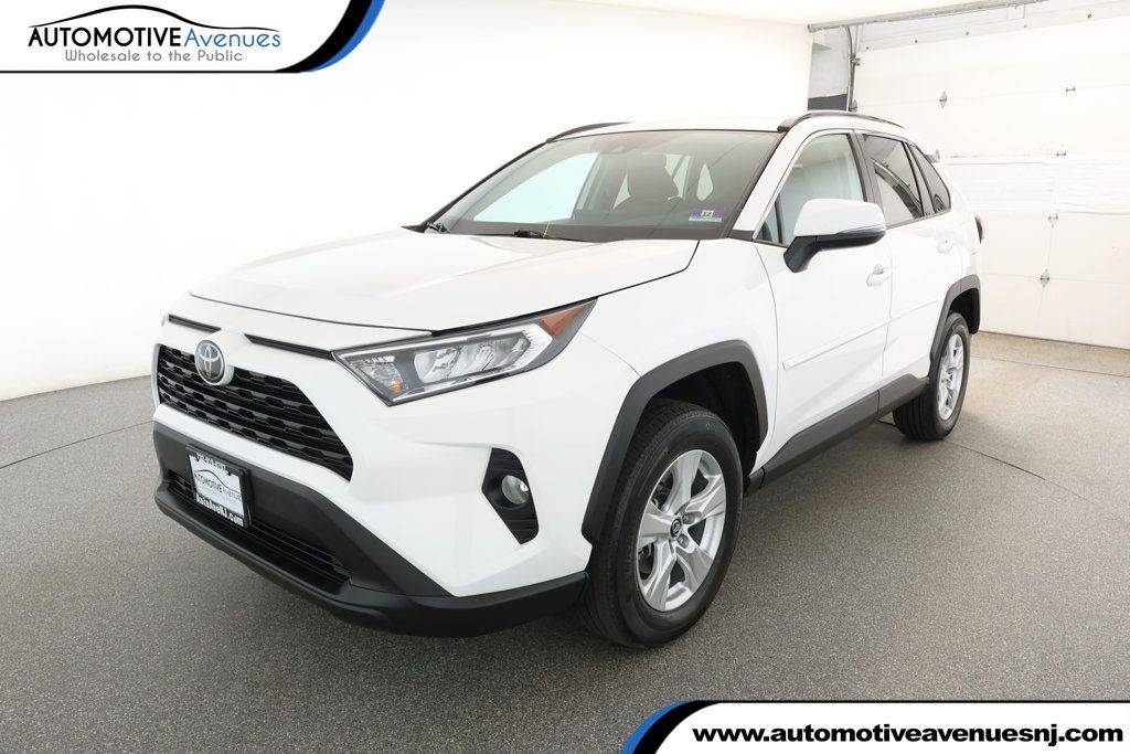 2020 Toyota RAV4 XLE — SUV — 28,903 mi — Wall Township, NJ