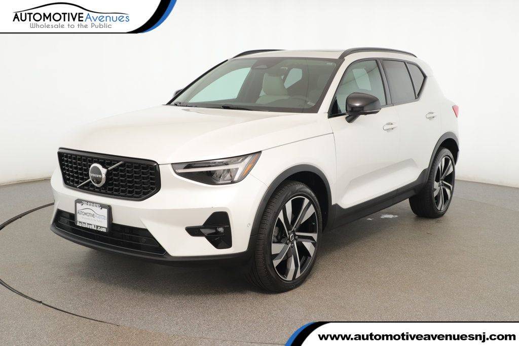 2023 Volvo XC40 Ultimate — SUV — 18,355 mi — Wall Township, NJ