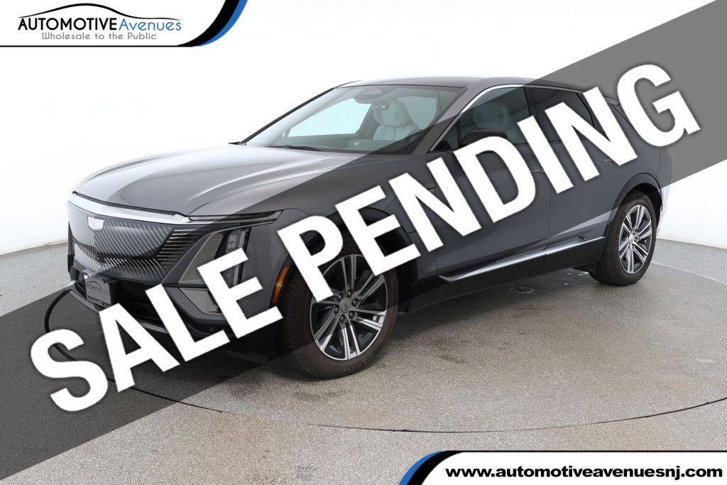 2023 Cadillac LYRIQ Luxury — SUV — 25,903 mi — Wall Township, NJ