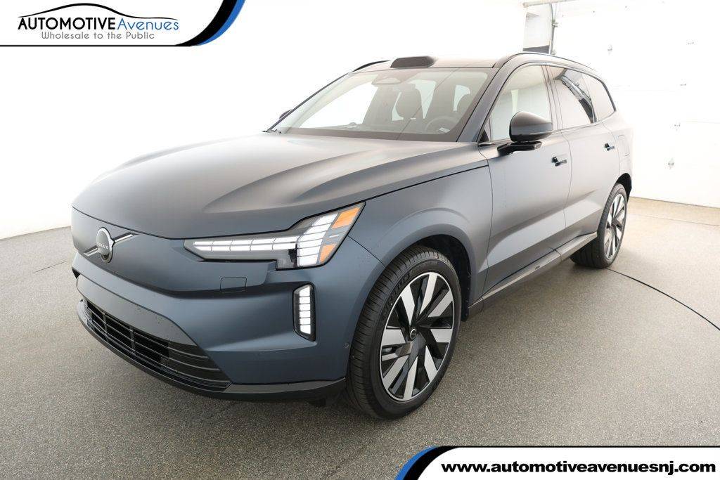 2025 Volvo EX90 Ultra — SUV — 1,696 mi — Wall Township, NJ
