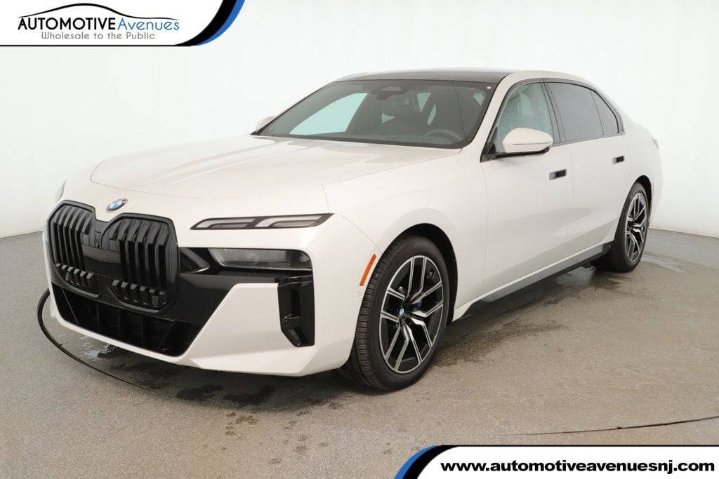 2023 BMW 7 Series 740i — Sedan — 17,689 mi — Wall Township, NJ