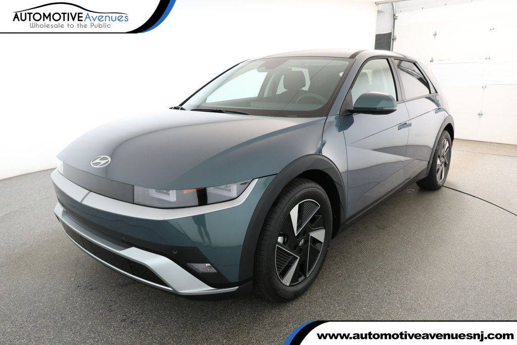 2025 Hyundai IONIQ 5 SE Standard Range — SUV — 10 mi — Wall Township, NJ