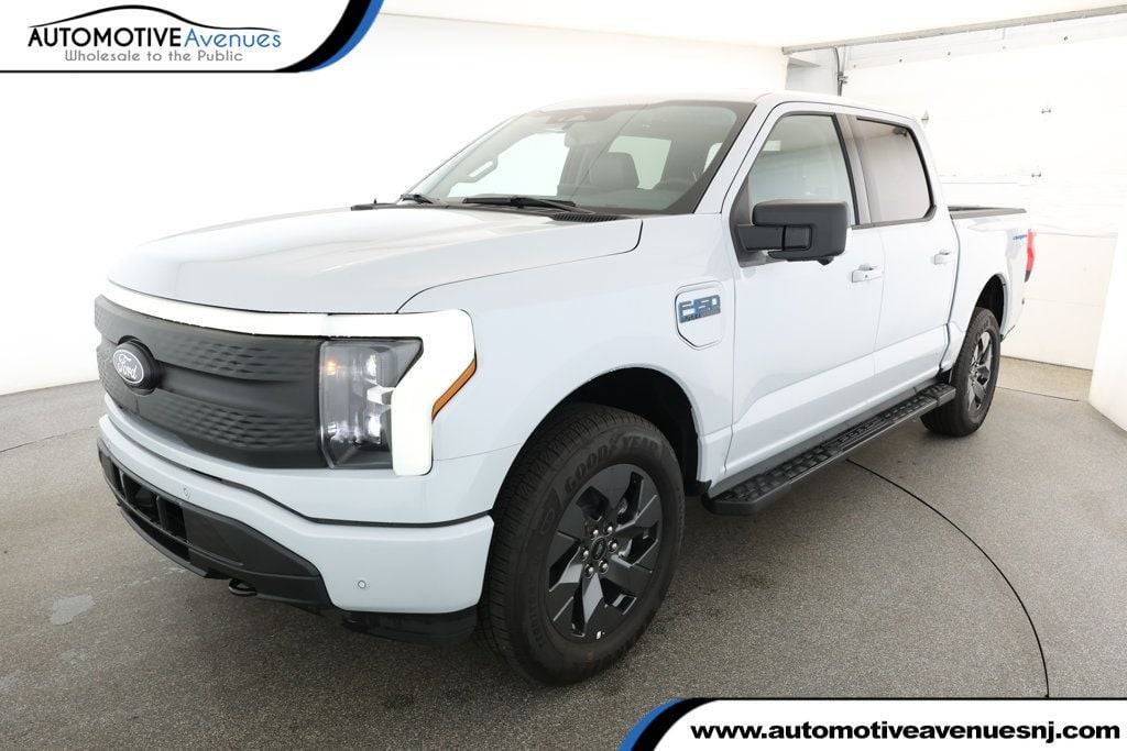 2025 Ford F-150 Lightning XLT — Pickup Truck — 36 mi — Wall Township, NJ