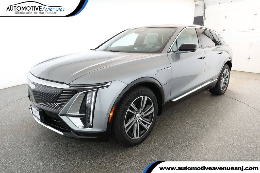 2024 Cadillac LYRIQ Luxury — SUV — 3,182 mi — Wall Township, NJ