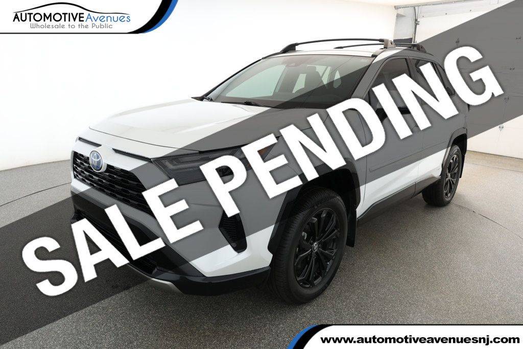 2023 Toyota RAV4 Hybrid SE — SUV — 42,784 mi — Wall Township, NJ